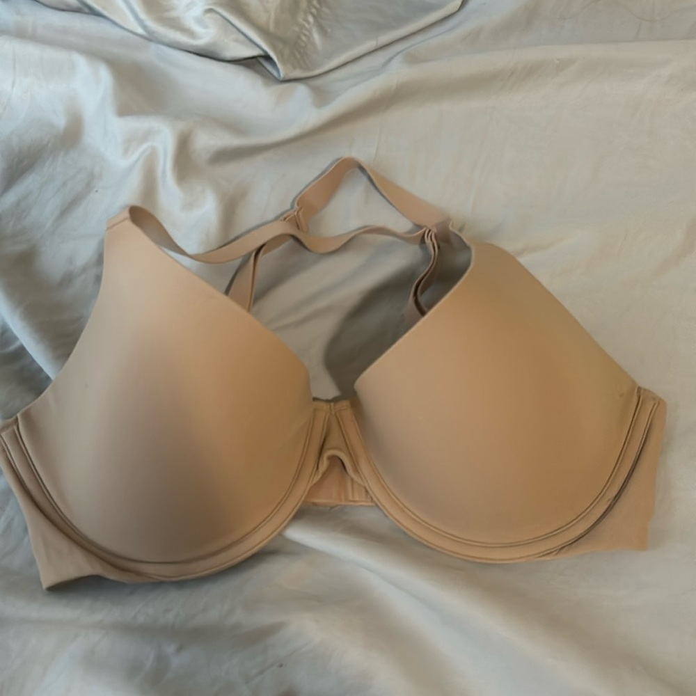 Skims deep v bra